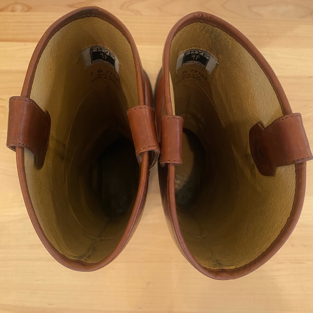 Frye Melissa Button Boot - Picture 11 of 13